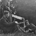 Lt Col. Charles Newman and Captains Ronnie Mitchell and Eric 'Bertie' Hodgson, No.2 Cdo