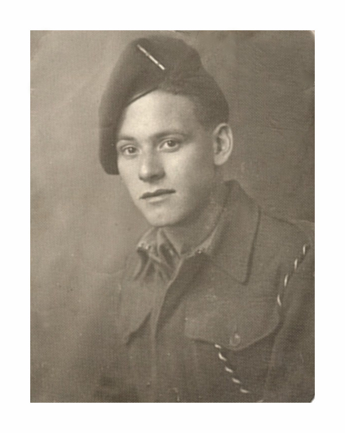 Spr. Roy Ruston, No.2 Commando 1943.