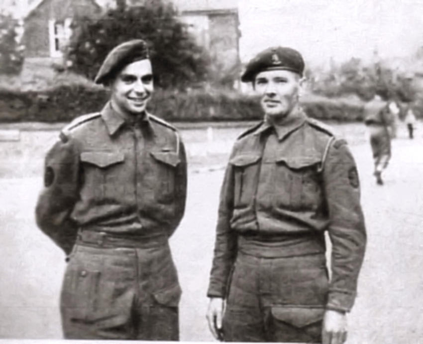 Rudy Blatt and Niek de Koning, No.10IA  Cdo. 2 'Dutch' troop