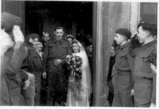 Marriage of Bill Timmer and  Mair Eluned Williams, Porthmadog 1943