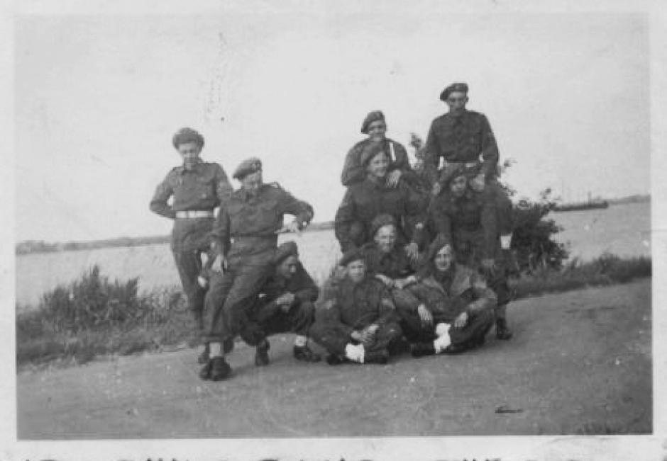 No.10 (IA) Cdo 2 'Dutch' troop (1)