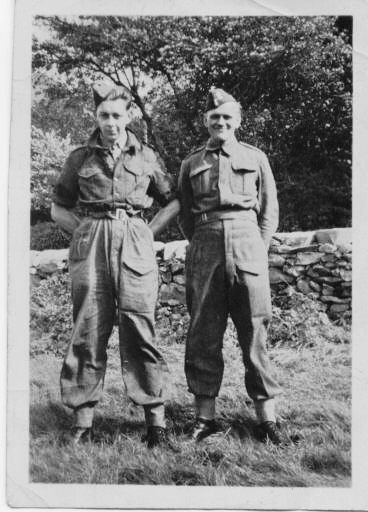Willem Timmer & Martien Van Barneveld, No.10 (IA)  Cdo., 2 'Dutch' troop.