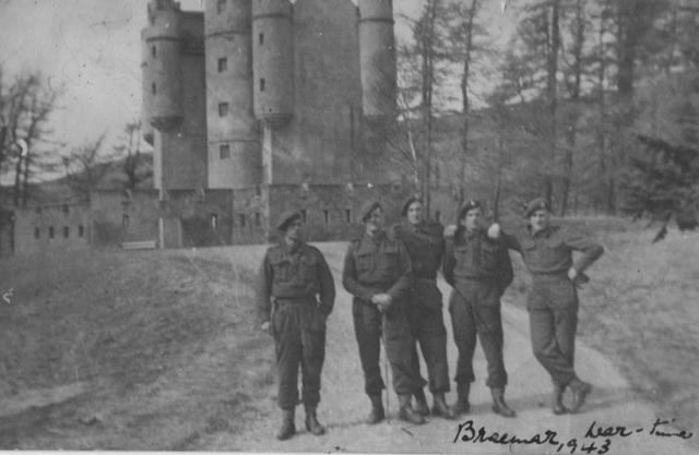 Dick Hawkins and others from No.1 Commando, Braemar Castle 1943.