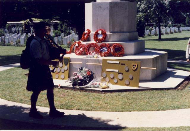 Piper Bill Millin at Ranville War Cemetery