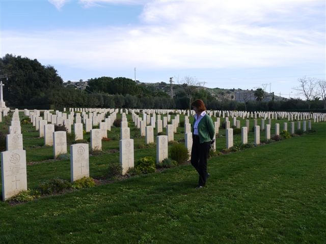Syracuse War Cemetery.