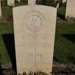 Lieutenant W. F. Pienaar, No.3 Commando, Syracuse War Cemetery.