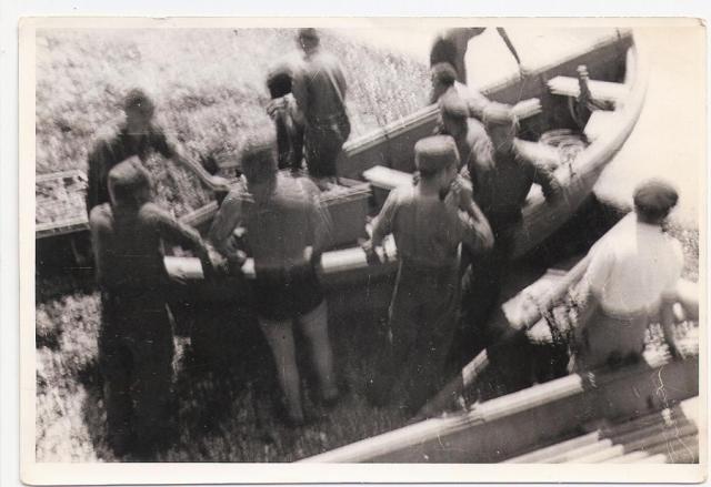 Dory practice by members of the SSRF