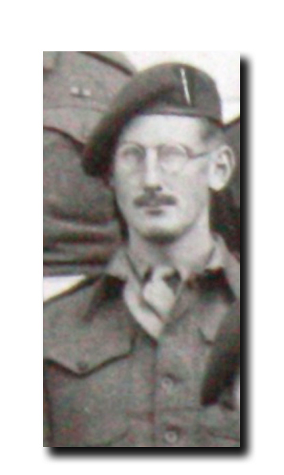 Lance Bombardier Dave King, No.2 Commando kia 26/2/45 Italy