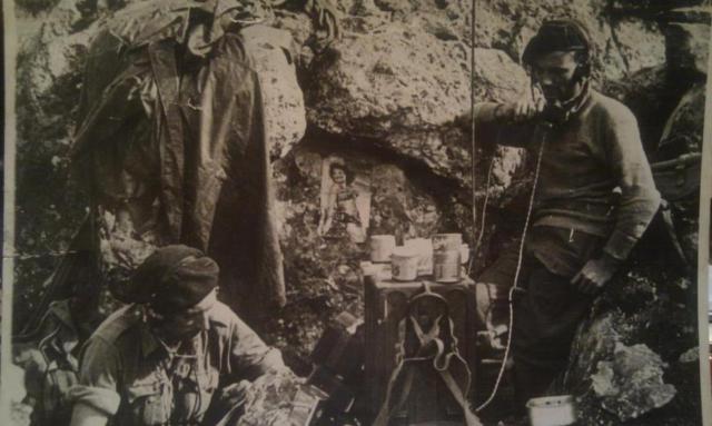 Stanley McMullen,  No.2 Commando (right) and unknown, Italy