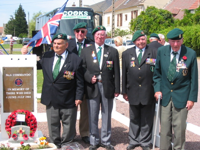 No.6 Commando Memorial Normandy 2004 (9)