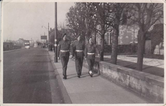 No.2 Commandos Edward 'Tiny' Burke BEM, Len Perkins MM, and Bert Dixon