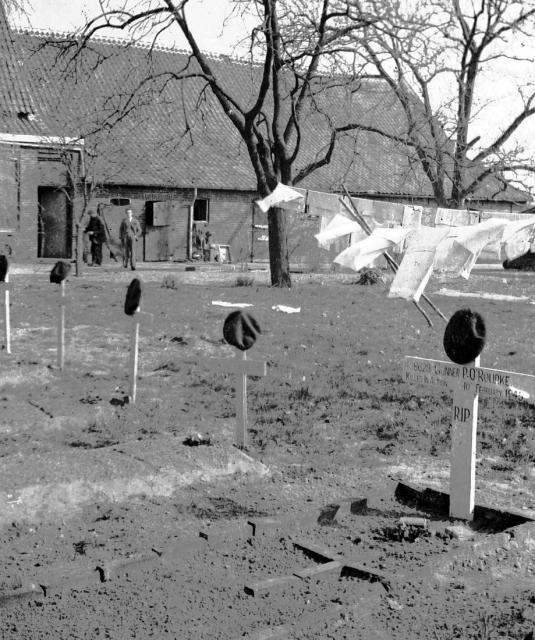 Graves of Fallen Commandos in Holland