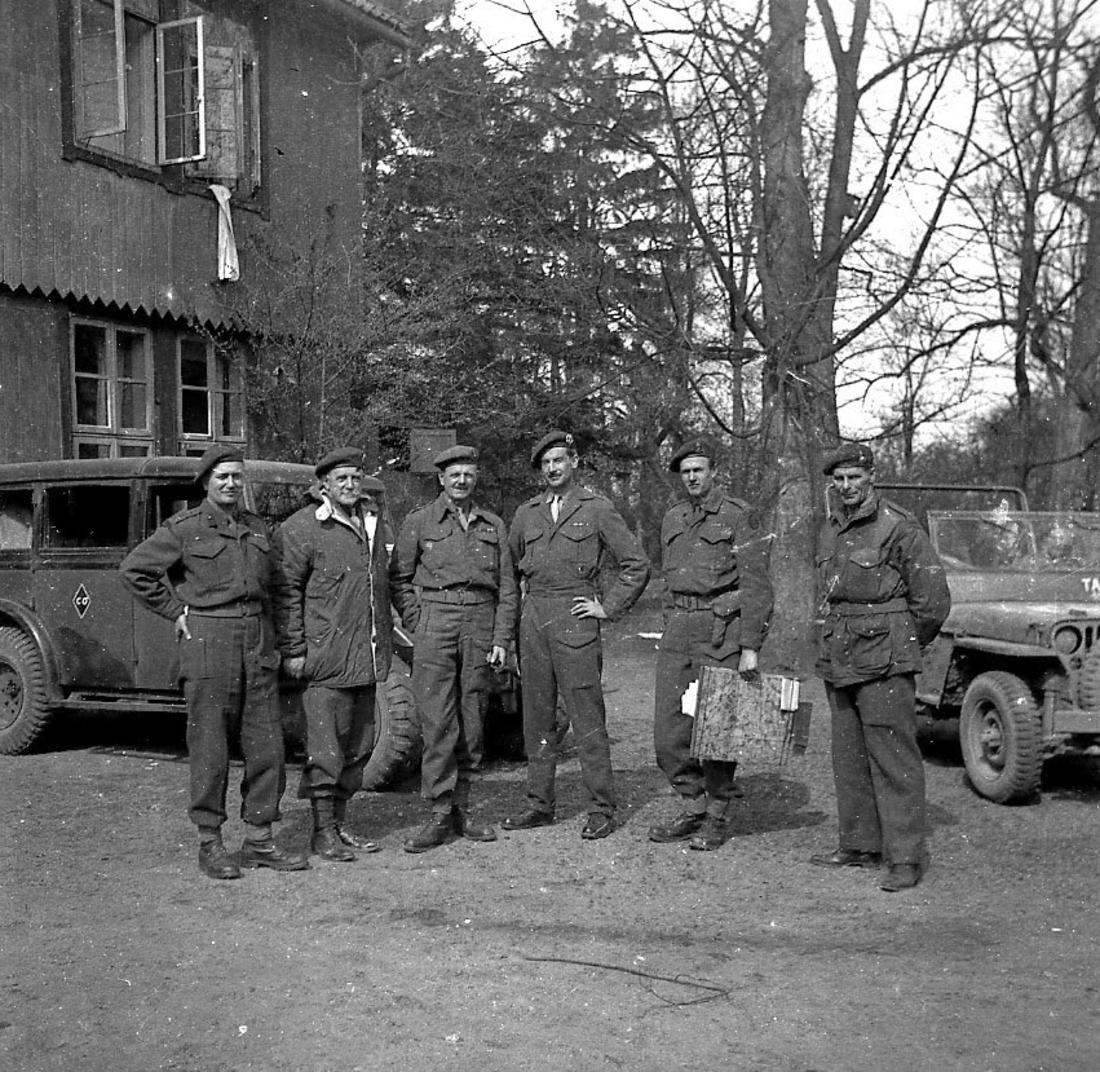 Brig. Derek Mills Roberts, Major General Robert Grice Sturges,  Brig. John Durnford Slater,  Lord Lovat