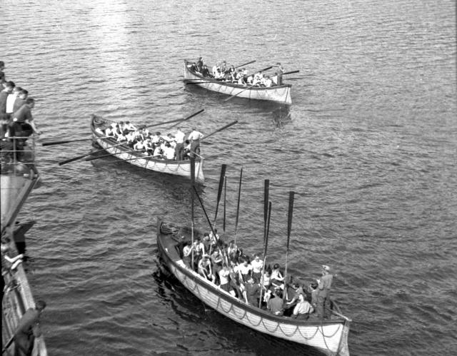 No.2 Cdo. boat race Inveraray June 1941