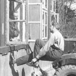 Lord Lovat outside building used by No.1 Special Service Brigade Signals