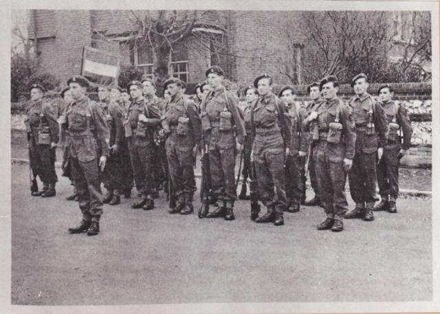 10 IA Cdo 2 (Dutch) troop Eastbourne Dec '43 prior to India