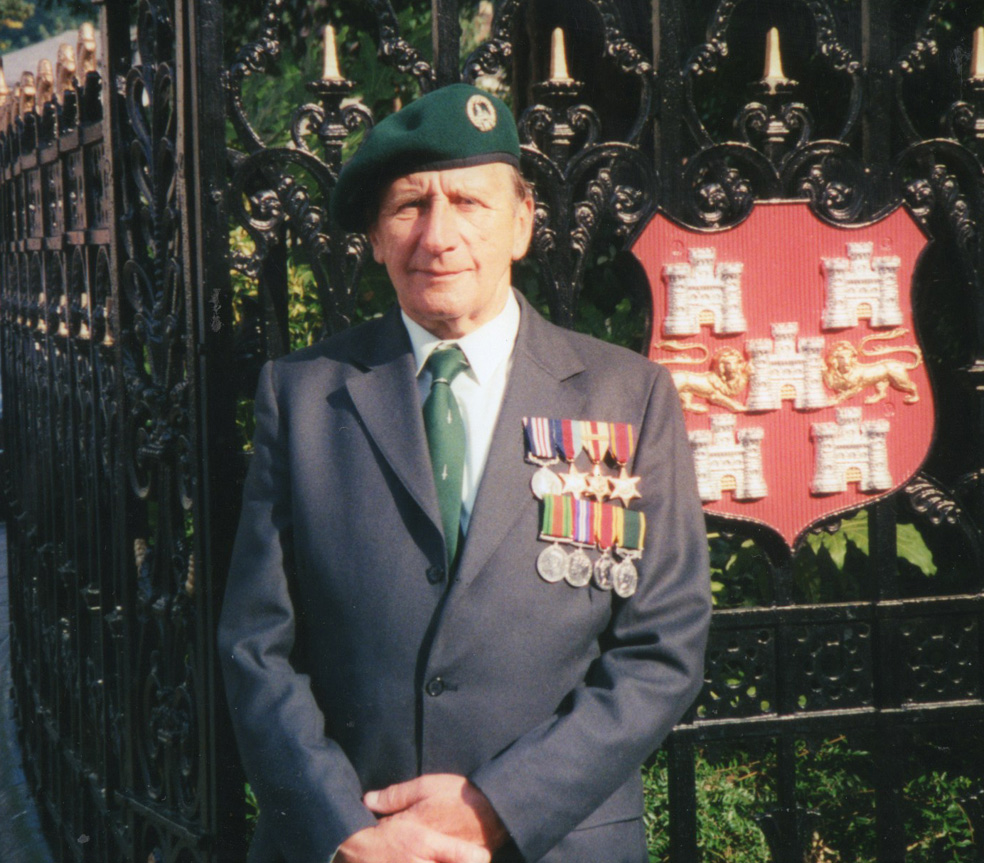 John Southworth MM  No.1 Cdo., 4 Tp., Winchester 1995
