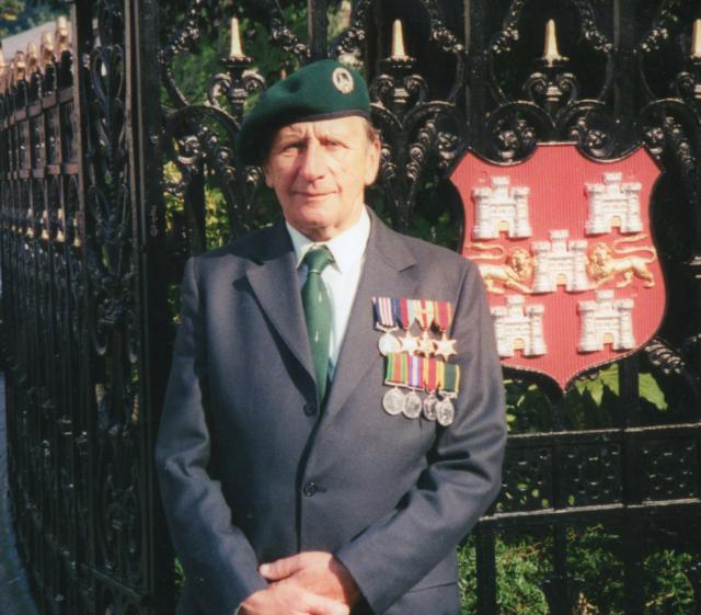 John Southworth MM  No.1 Cdo., 4 Tp., Winchester 1995