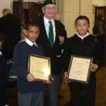 Vic Ralph with the George Knowland VC certifcate winners at Elmwood School 2002