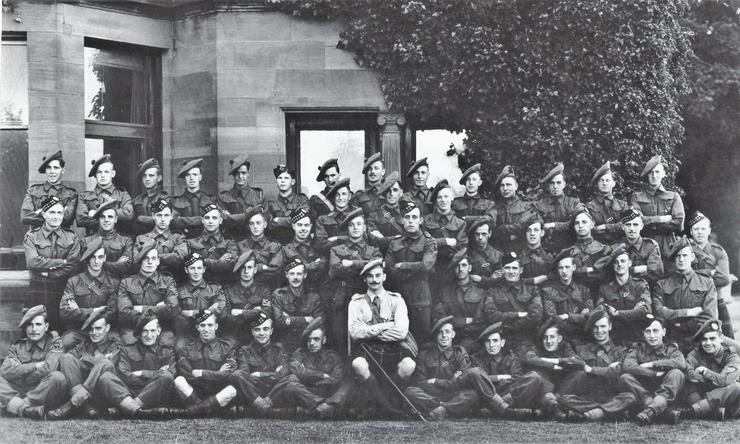 No.2 Commando 5 troop 1941 outside Nunfield House, Dumfries