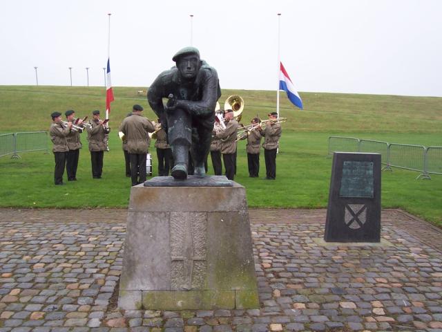 No.4 Commando monument at Vlissingen.1