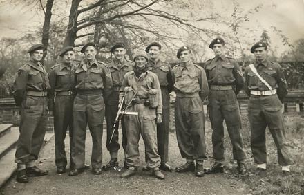 Lt. Col Peter Young, Cpl Philip Logan, and others, 1 Cdo Bde HQ