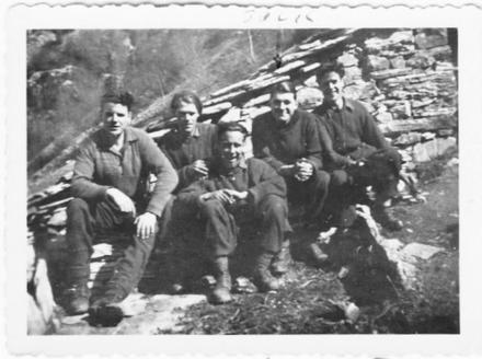 Gnr. Harry Keay (30AU) and others waiting for a drop on Mount Sagro in the Carrarra Mountains