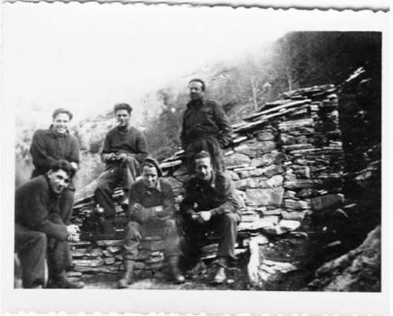Waiting for a drop on Mount Sagro on the Carrarra Mountains, 30 AU