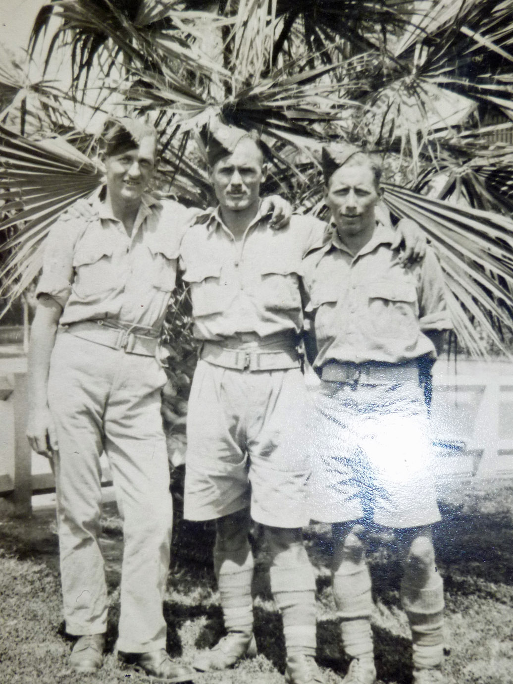 No.7 Commandos Cpl. Ingram (middle) and Eric Harper (right)