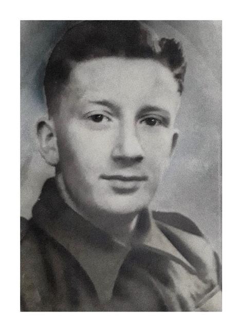 Mne. John Cox, 46RM Commando
