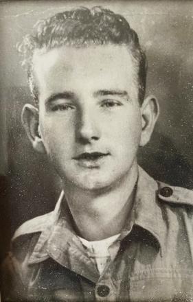 Mne. Thomas Dinnell, 42RM Commando
