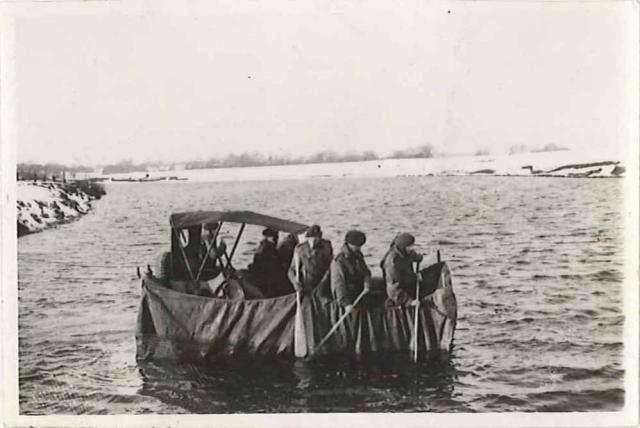 Unidentified units from 1 or 4 Special Service/Commando Brigades