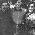 Mne's James King (centre) and Howard Pratt (right), 45RM Commando