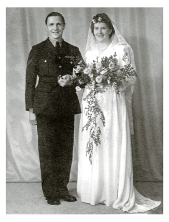 Frederick James Wright RAF with his wife Rita