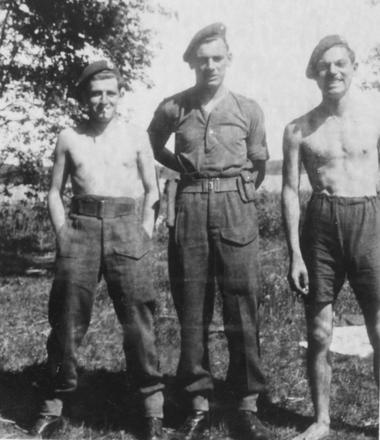 Bill Ledger 45RM Commando on the right