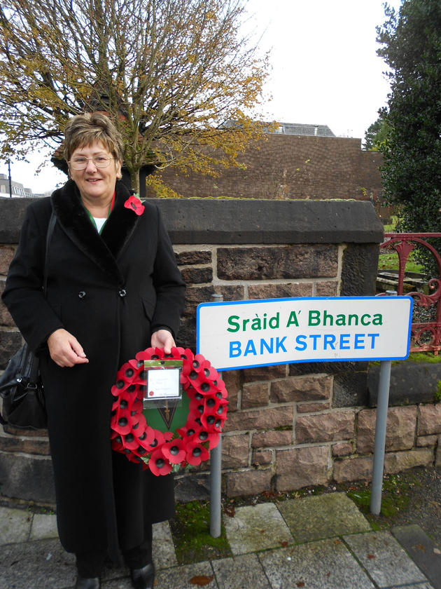 Elaine Southworth-Davies