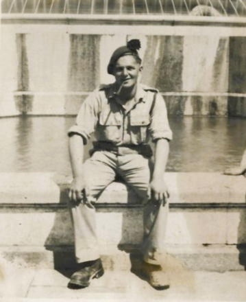 Fus. Ian Hope Hayes, No.9 Commando, Rome, 1945