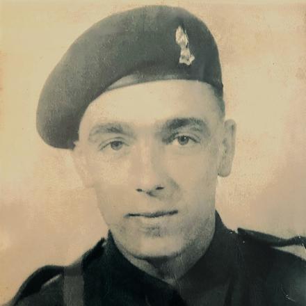 Gnr. Robert Rees Parry, No.12 and No.6 Commandos