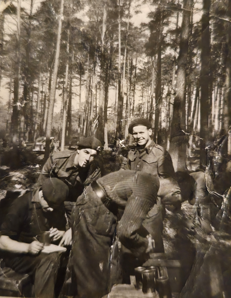 Frederick Roy North and others from No.3 Commando, Aller Woods, April 1945