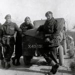 Officer and three others from 43RM Commando