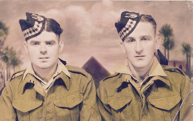 Pte Frank Devine & Pte Matt Deigen