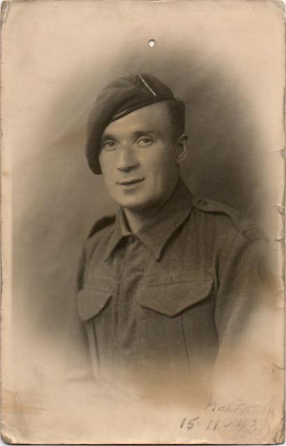 Tommy Simpson, No.2 Commando, 15/11/43 at Molfetta