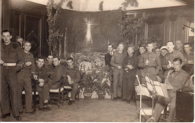 Christmas Eve 1943 United Services Club Alexandria