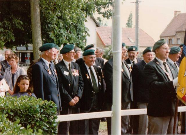 Veterans at the 45RM Commando memorial cross Le Plein 6th June 1997 (2)
