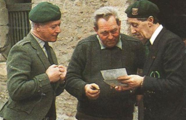 Piper Bill Millin (No.4 Cdo) with  Bernard Saunier and Maurice Chauvet, 1984