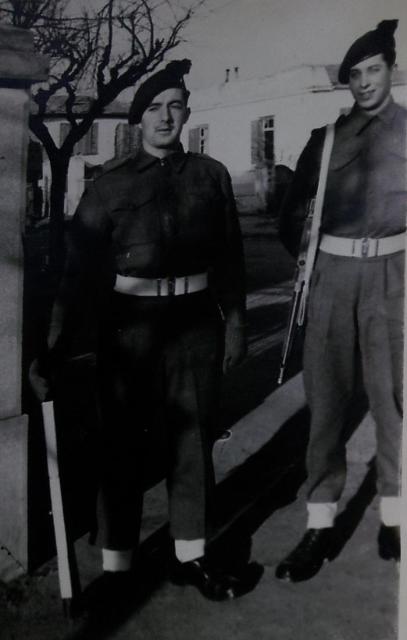 Jimmy Carten and u/k. No.9 Commando