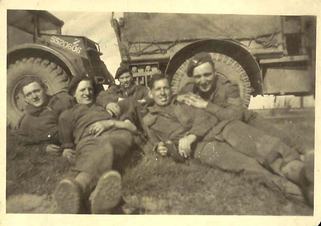 Charles Booth and others from 46RM Commando