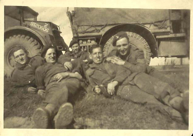 Charles Booth (2nd from left) and others, 46RM Commando