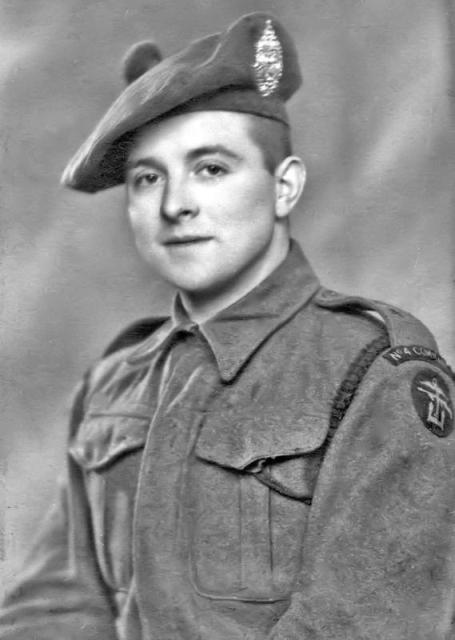 Leslie 'Tubby' Finnis  No.4 Commando