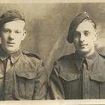Jimmy Norton (right) 1 Bde Signals.